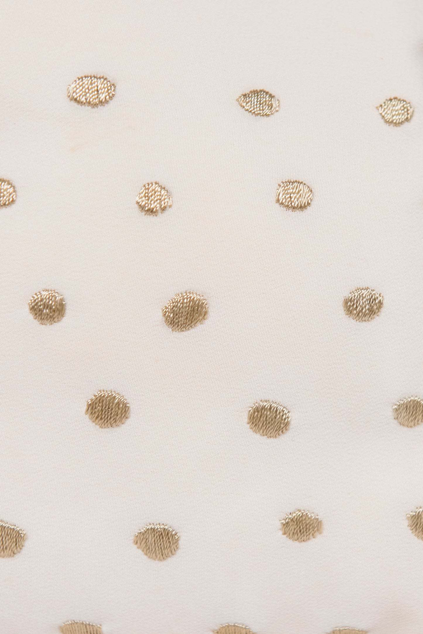 Cartera Artesanal de seda bordada