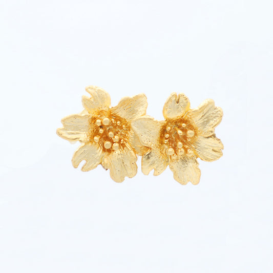 Brooch - Two five-petal flowers