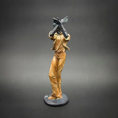 Resin sculpture - Dancer