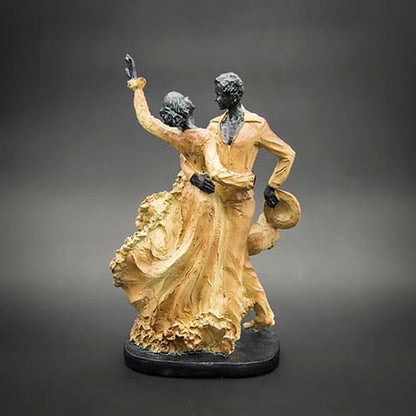 Resin Figure - Dancing Couple